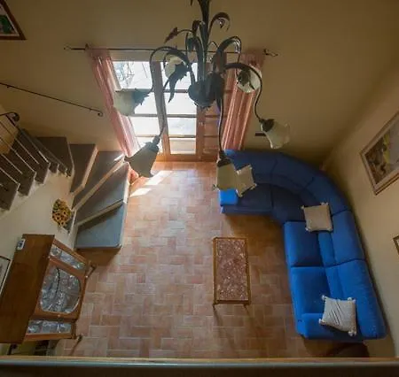 Nuvole Sleeps 8 Pool Wifi Lerchi