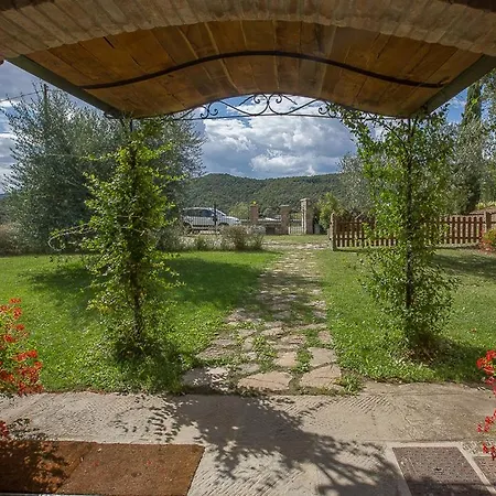 Nuvole Sleeps 8 Pool Wifi Villa *